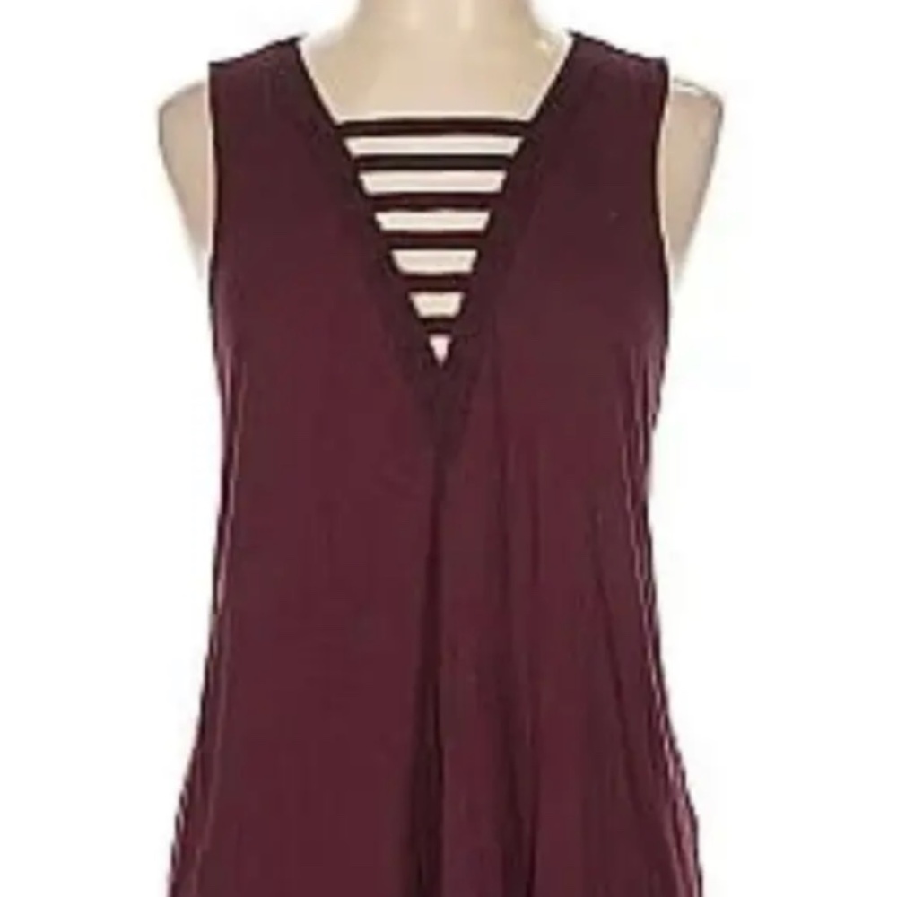 American Eagle Outfitters AEO Maroon Burgundy V-neck Ladder Strap Tank XS